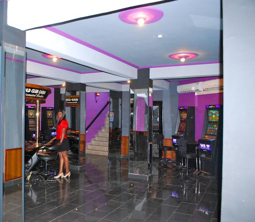 Hotel Yaahot Yaoundé Exterior foto